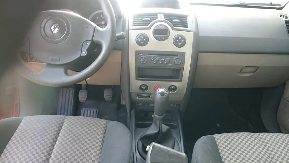 nettoyage intérieur d'un véhicule